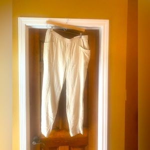 Old Navy pants, never worn, still has tags